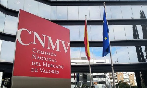 La Audiencia Nacional confirma la multa de 15.000 euros al periodista de ‘El Confidencial’ que usó información privilegiada